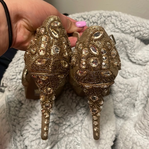 Gianni Bini Gold Gem High Heels - Picture 2 of 6